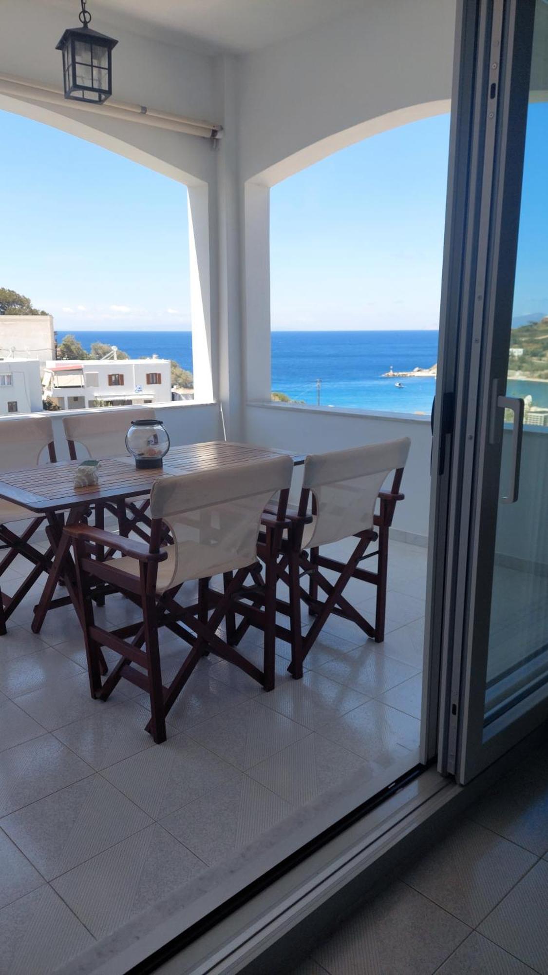 Kini Bay Apartment Exterior photo
