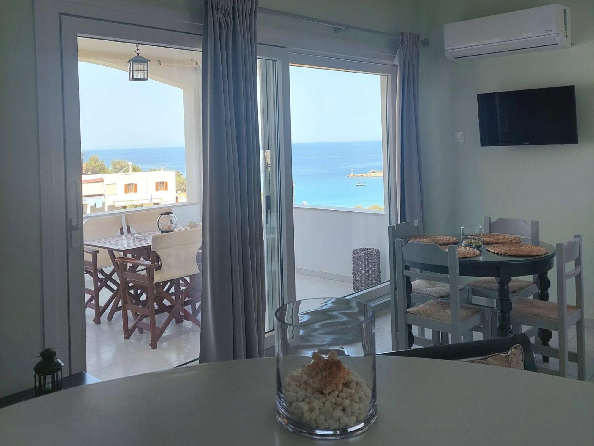 Kini Bay Apartment Exterior photo